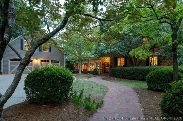 2922 Skye Drive, Fayetteville, NC 28303