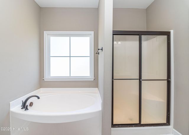 102 E Lake Drive, Goldsboro, NC 27534