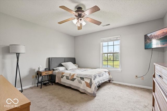 106 Kensington Court, Pittsboro, IN 46167