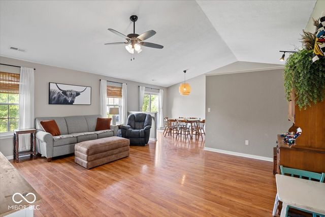 106 Kensington Court, Pittsboro, IN 46167