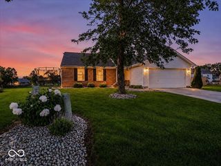 106 Kensington Court, Pittsboro, IN 46167