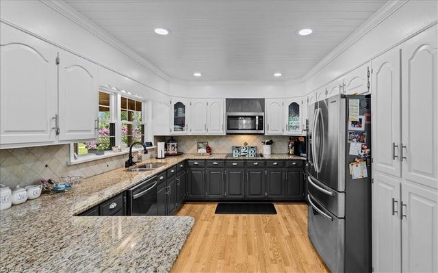 523 Round House Road, Eden, NC 27288