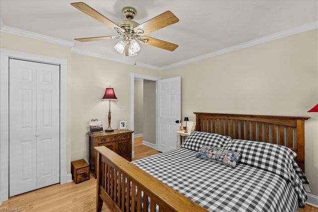 523 Round House Road, Eden, NC 27288