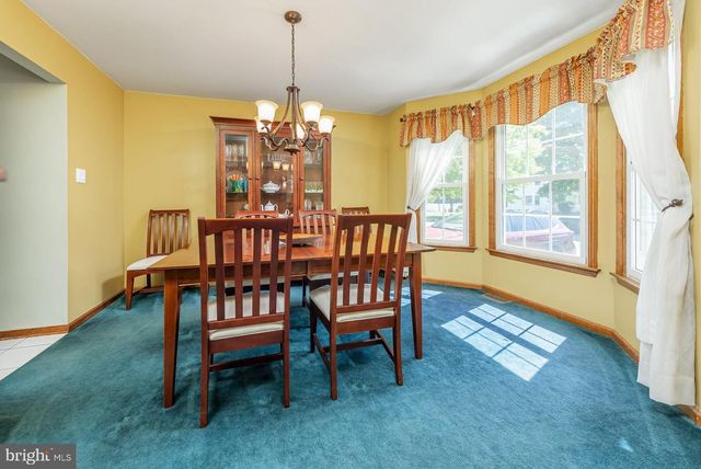 814 CANVASBACK DR, Mullica Hill, NJ 08062