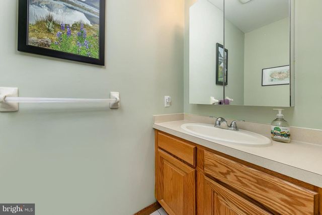814 CANVASBACK DR, Mullica Hill, NJ 08062