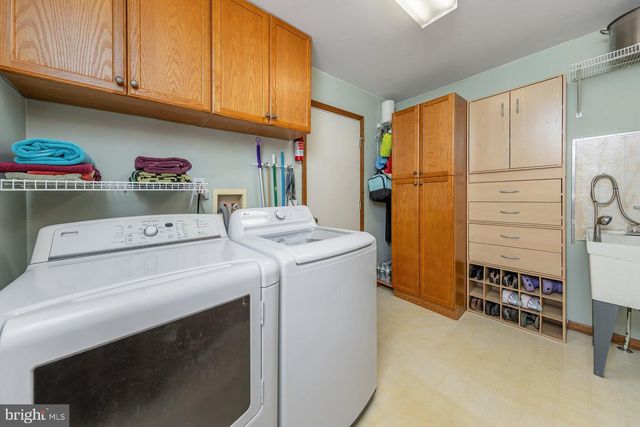 814 CANVASBACK DR, Mullica Hill, NJ 08062