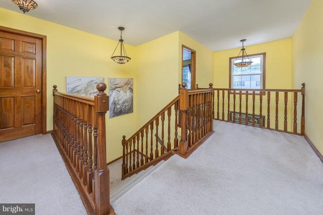 814 CANVASBACK DR, Mullica Hill, NJ 08062