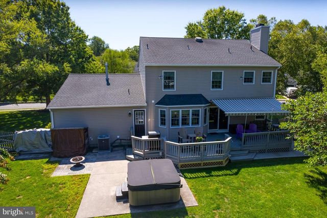 814 CANVASBACK DR, Mullica Hill, NJ 08062