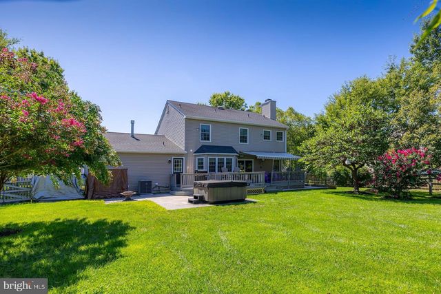 814 CANVASBACK DR, Mullica Hill, NJ 08062