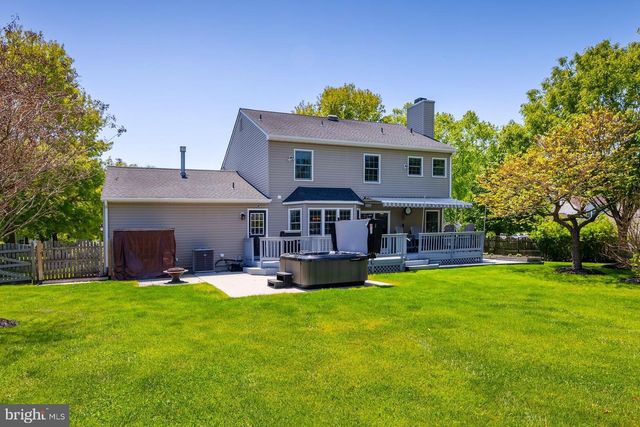 814 CANVASBACK DR, Mullica Hill, NJ 08062
