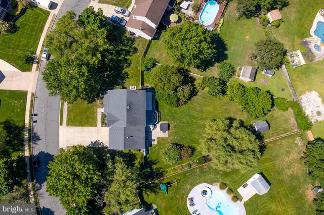814 CANVASBACK DR, Mullica Hill, NJ 08062