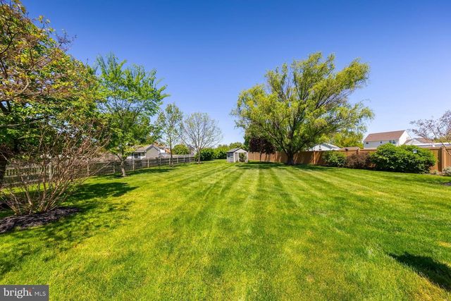 814 CANVASBACK DR, Mullica Hill, NJ 08062