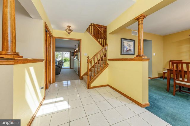 814 CANVASBACK DR, Mullica Hill, NJ 08062