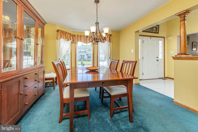 814 CANVASBACK DR, Mullica Hill, NJ 08062