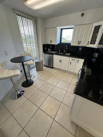 3300 NE 191st St 518, Aventura, FL 33180