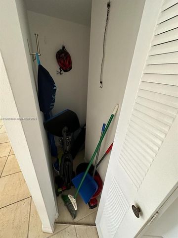 3300 NE 191st St 518, Aventura, FL 33180