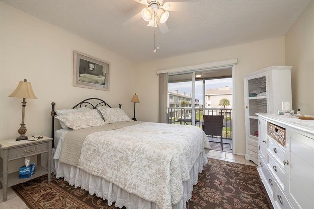 222 SUN VISTA COURT N 67, Treasure Island, FL 33706