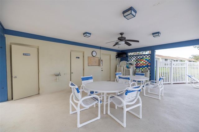 222 SUN VISTA COURT N 67, Treasure Island, FL 33706