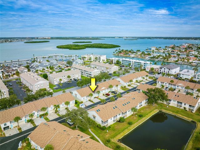 222 SUN VISTA COURT N 67, Treasure Island, FL 33706