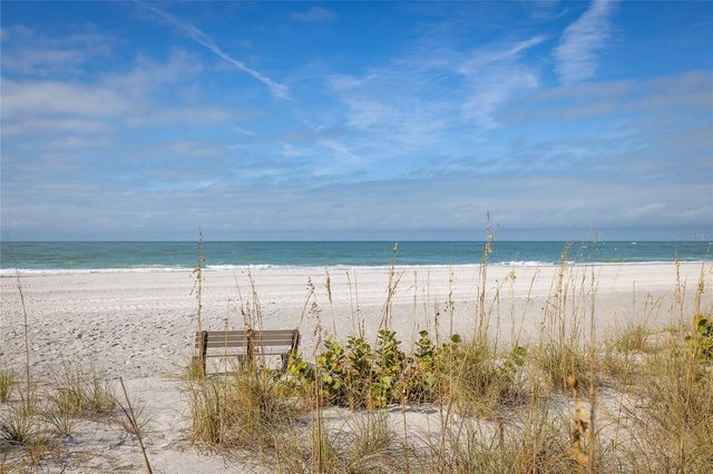 222 SUN VISTA COURT N 67, Treasure Island, FL 33706