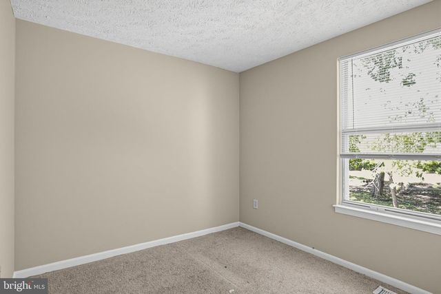8486 KIRBY ST, Manassas, VA 20110