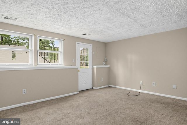 8486 KIRBY ST, Manassas, VA 20110