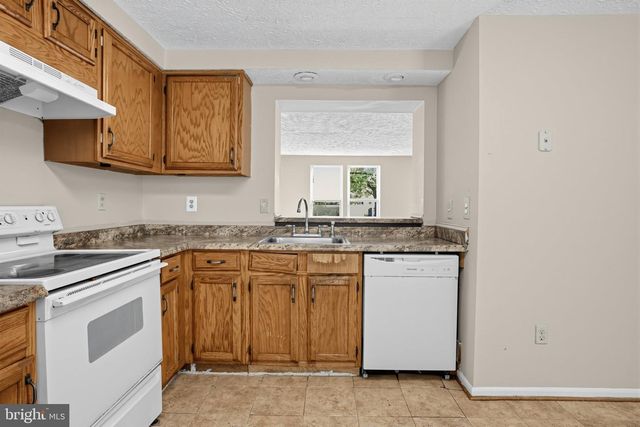 8486 KIRBY ST, Manassas, VA 20110