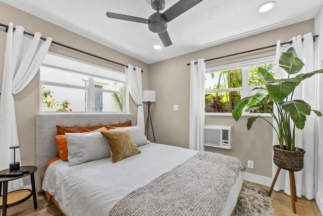 1627 NE 17th Avenue, Fort Lauderdale, FL 33305