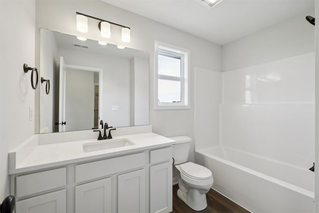 2519 NW Linwood Court, Ankeny, IA 50023