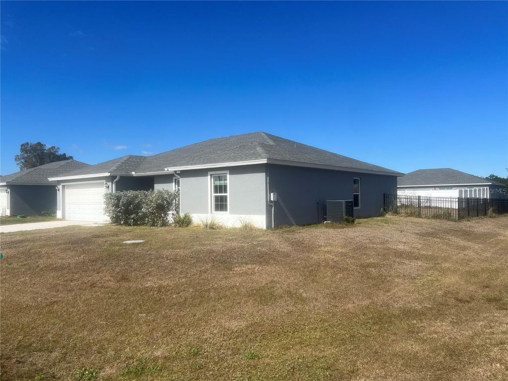 Image 2 of property listing at 22488 LA GUARDIA AVENUE, Port Charlotte, FL 33952