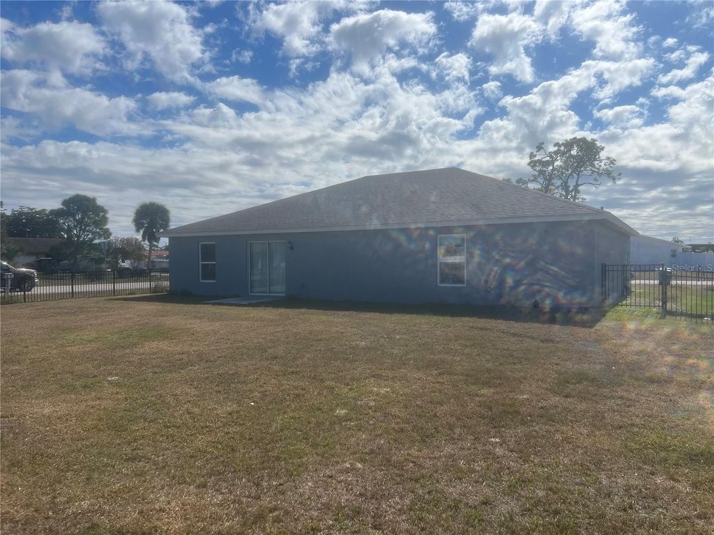 Image 32 of property listing at 22488 LA GUARDIA AVENUE, Port Charlotte, FL 33952