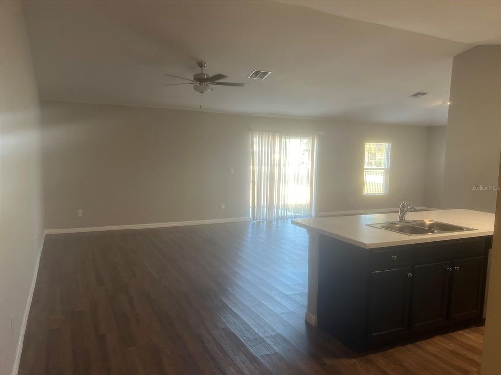 Image 7 of property listing at 22488 LA GUARDIA AVENUE, Port Charlotte, FL 33952