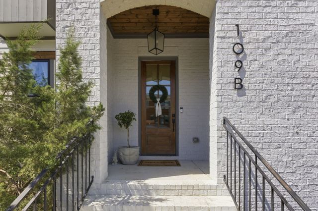 109B Oceola Ave, Nashville, TN 37209