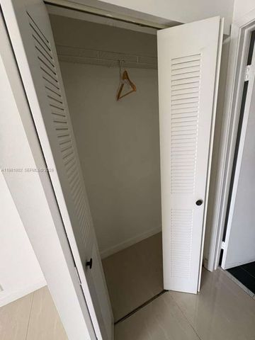 3300 NE 191st Street 801, Aventura, FL 33180
