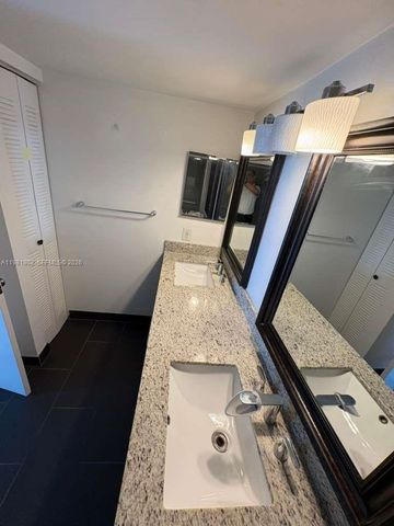 3300 NE 191st Street 801, Aventura, FL 33180