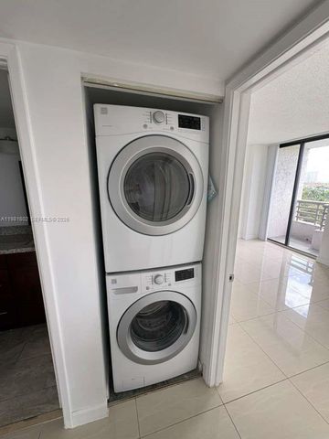 3300 NE 191st Street 801, Aventura, FL 33180