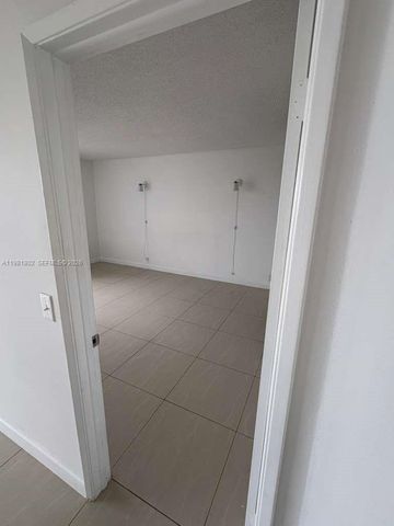 3300 NE 191st Street 801, Aventura, FL 33180