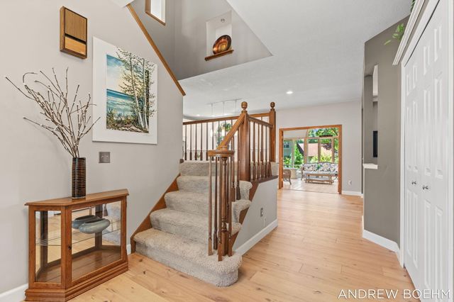 166 Wynwood Court, Holland, MI 49424