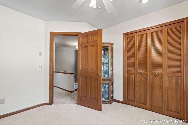 166 Wynwood Court, Holland, MI 49424