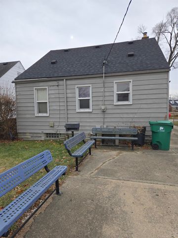 14767 Jacob Avenue, Eastpointe, MI 48021