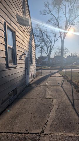 14767 Jacob Avenue, Eastpointe, MI 48021