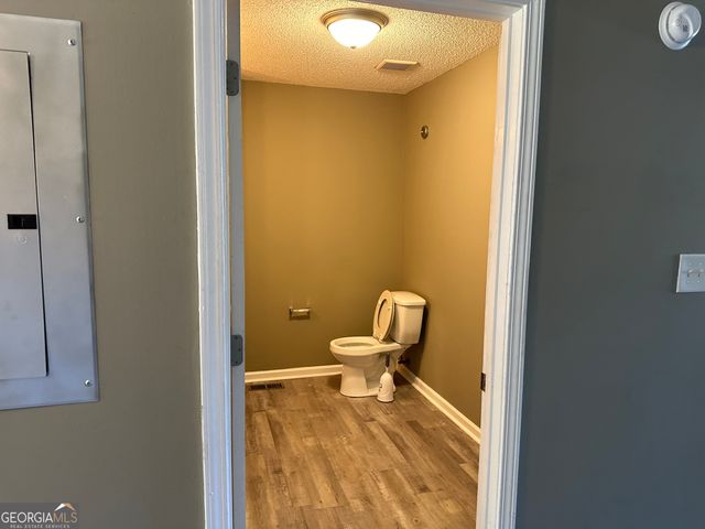 205 Maret Street, Hartwell, GA 30643