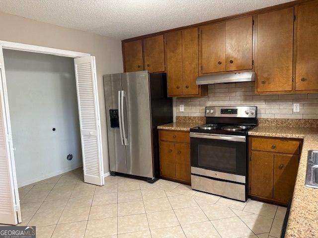 205 Maret Street, Hartwell, GA 30643