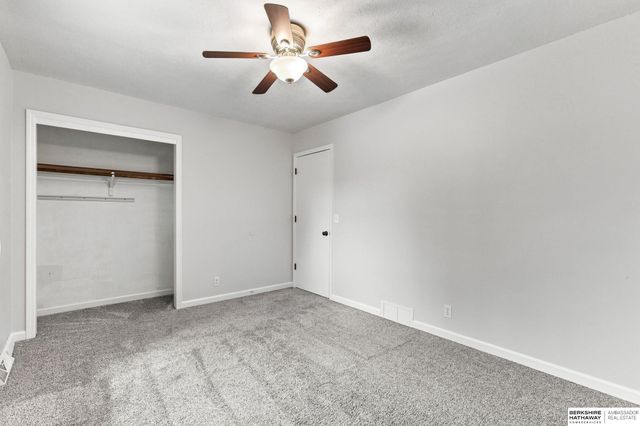 5265 Tucker Street, Omaha, NE 68152