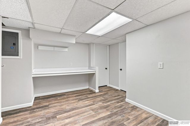 5265 Tucker Street, Omaha, NE 68152