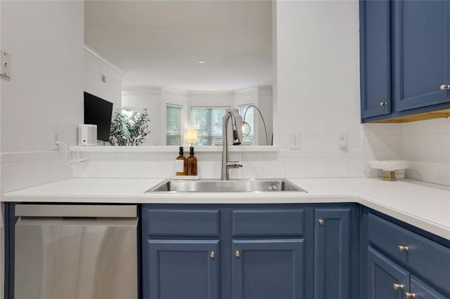 375 Highland NE Avenue 505, Atlanta, GA 30312