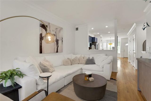 375 Highland NE Avenue 505, Atlanta, GA 30312