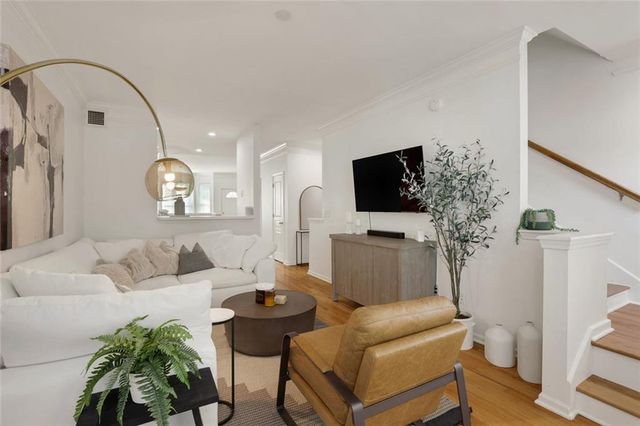 375 Highland NE Avenue 505, Atlanta, GA 30312