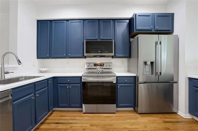 375 Highland NE Avenue 505, Atlanta, GA 30312