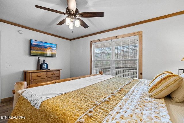 644 Lloyd Huskey Rd, Pigeon Forge, TN 37863